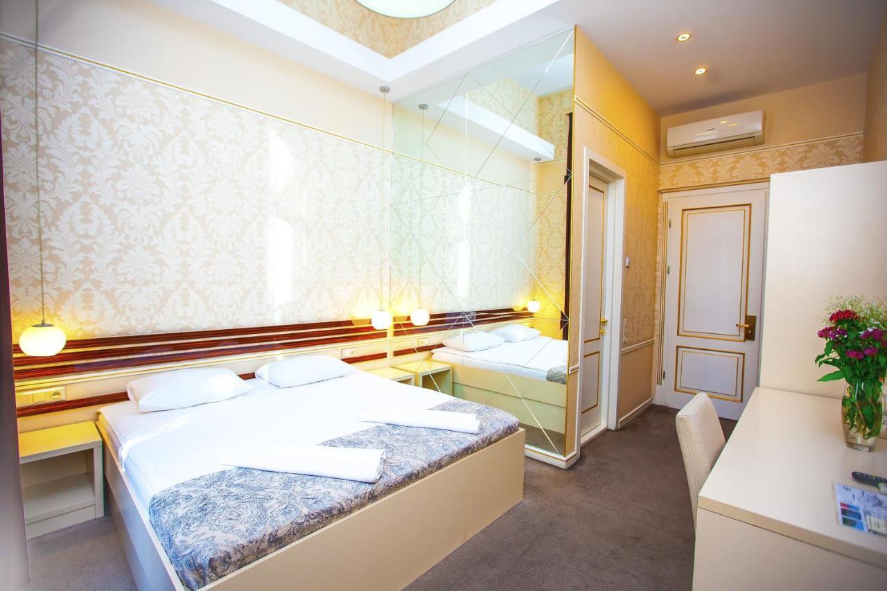 Rustaveli Hotel Tbilisi ภายนอก รูปภาพ
